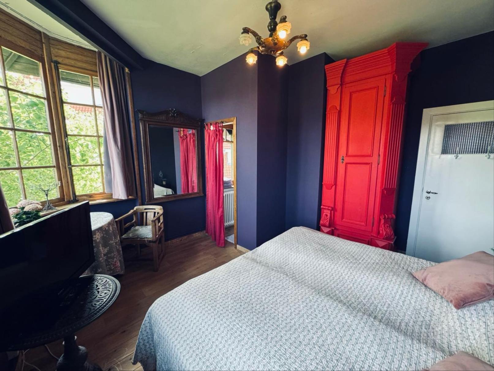 Ruime Slaapkamers Met Badkamers In Belle Epoquevilla- Concessiewijk De Haan Exterior photo
